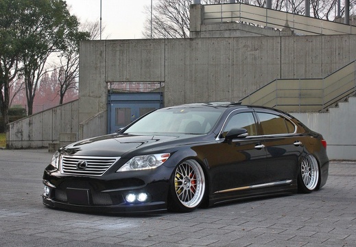 VLENE LEXUS LS ZISTANCE W10M