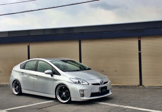 クラウン周南  TOYOTA PRIUS MEISTER S1R