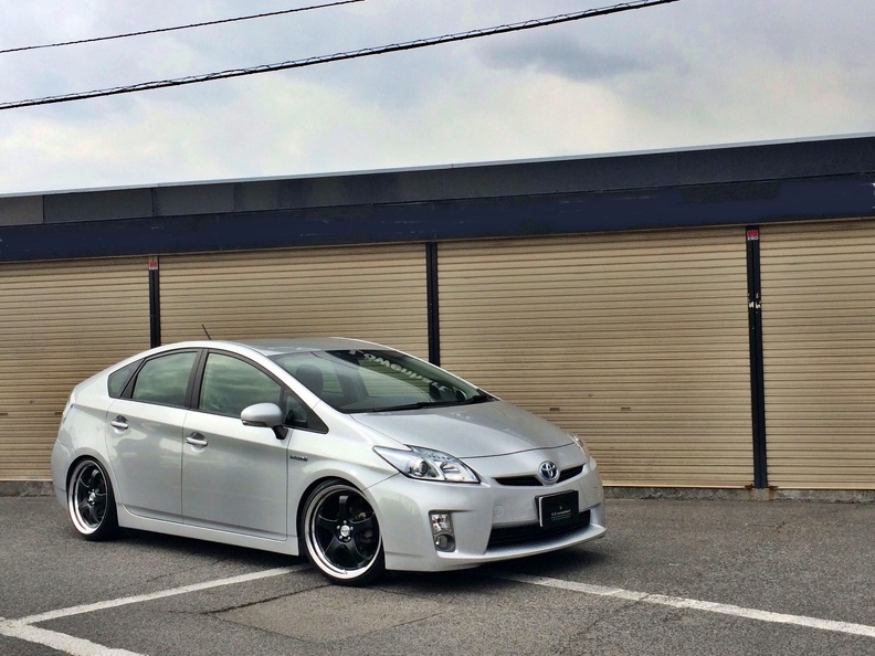 クラウン周南  TOYOTA PRIUS MEISTER S1R