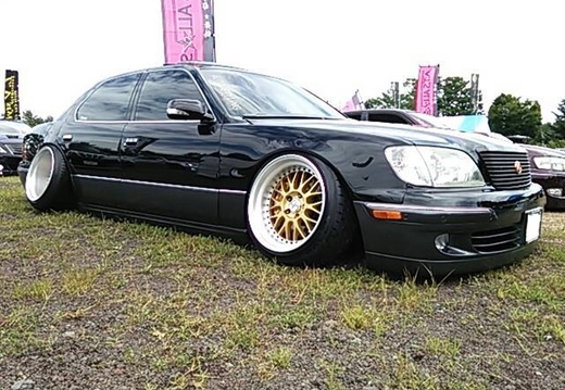 AUTOSTYLING LEXUS LS400 MEISTER M1