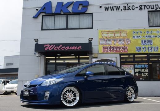 AKC TOYOTA PRIUS Seeker FX