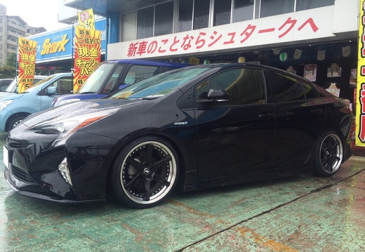 MSシュターク　TOYOTA PRIUS ZEAST ST1