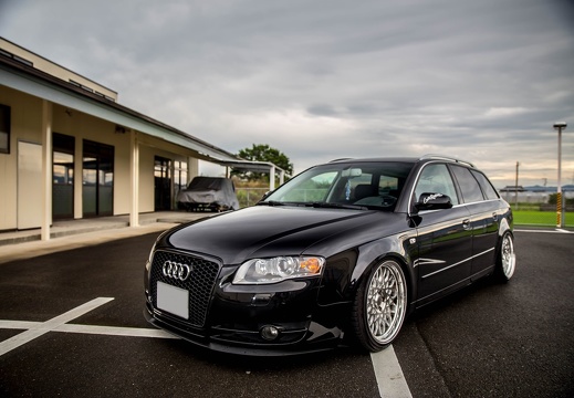 G-CLUB AUDI A4 Avant　Seeker CX