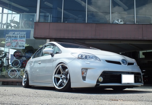 G-CLUB TOYOTA PRIUS 30 WORK EMOTION T5R-2P