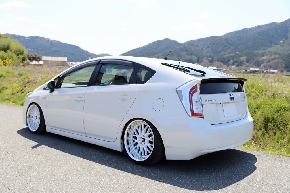 トヨタ プリウス WORK VS-XX 20インチ 8J 5H PCD100 左右色違い 手渡しのみ