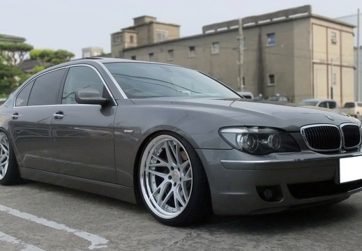 KONISHI-TIRE BMW 7-Series E65 GNOSIS CVX