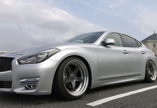 NISSAN FUGA  ZISTANCE W5S