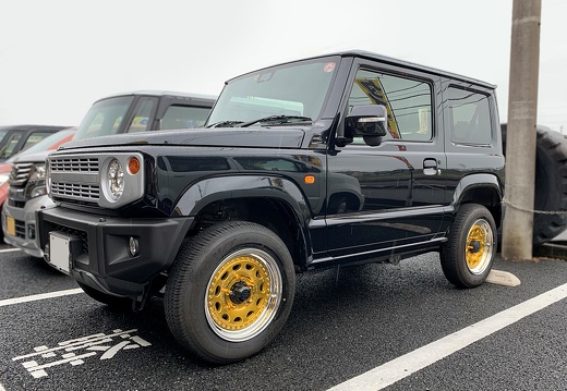 YellowHat-YamatoKoriyama SUZUKI JIMNY Crag GALVATRE