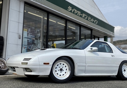 Tire-Garden Pit-In Minowa MAZDA FC3S RX-7  CRAG GALVATRE