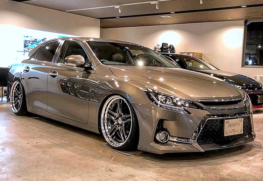 TRINITY  TOYOTA MARK-X  GNOSIS GR205