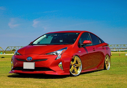 Yoshimiya-Tire  PRIUS  ZEAST ST2