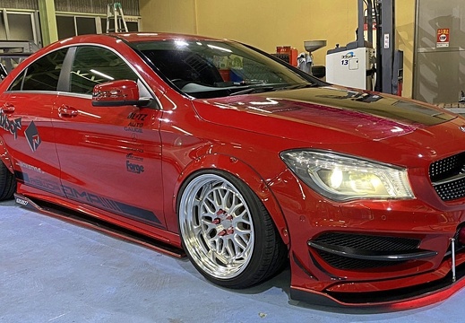 BOX STYLE BENZ CLA-class Seeker MX