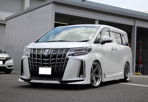 U-ICHIBAN OMIYA  ALPHARD  ZEAST ST2