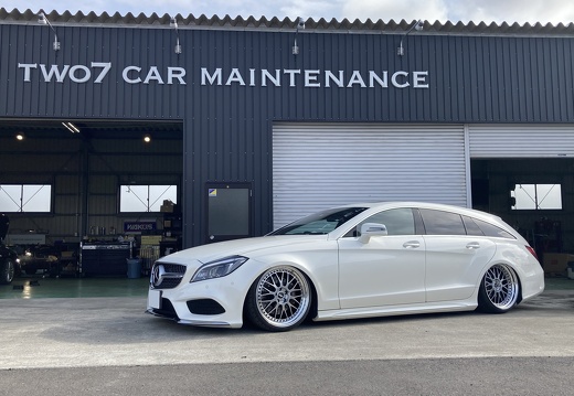 TWO7 Mercedes-Benz WORKZISTANCE W10M