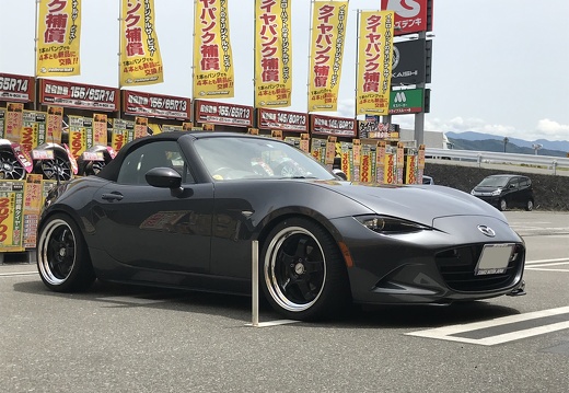 イエローハット伊那店 MAZDA ROADSTAR MEISTER S1R