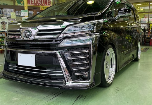 タイヤ館たわらもと TOYOTA VELLFIRE Lanvec LD1