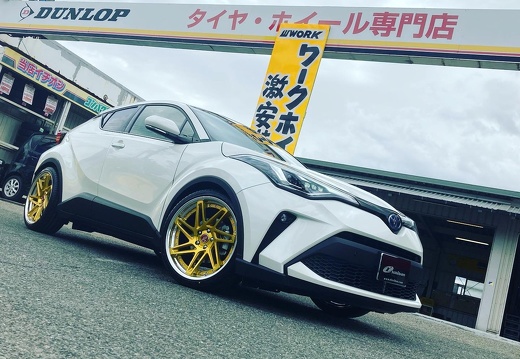 イーストコーポレーション TOYOTA C-HR ZEAST ST3