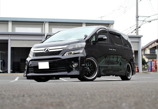 U-ICHIBAN大宮バイパス TOYOTA ALPHARD VS XX