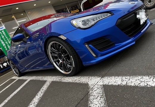 タイヤワールド館ベスト清田店 SUBARU BRZ WORK EMOTION ZR10 2P