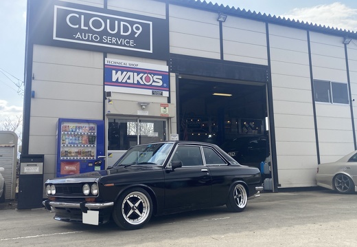 CLOUD9 AUTOSERVICE NISSAN BLUEBIRD Equip 01