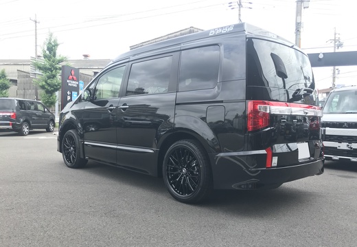 西尾張三菱自動車販売株式会社 MITSUBISHI DELICA ZEAST STX