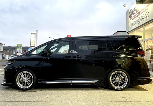 安藤タイヤ TOYOTA VELLFIRE SCHWERT BRUNNEN