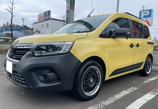 タイヤワールド館ベスト西多賀店 Renault KANGOO Seeker FD