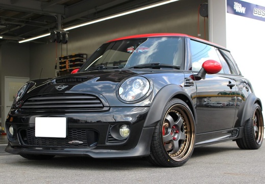 クラフト多治見店 MINI JOHN COOPER WORKS MEISTER S1 3PIECE