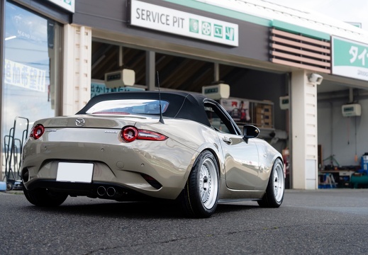 タイヤ館ヤマト MAZDA ROADSTAR MEISTER M1 3PIECE