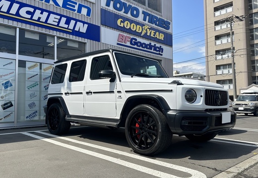 タイヤワールド館ベスト帯広店 Mercedes Benz G-class GNOSIS GSR1